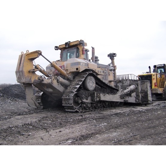 d16 cat dozer