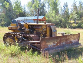 CAT D4 Dozer CAT D4 Dozer