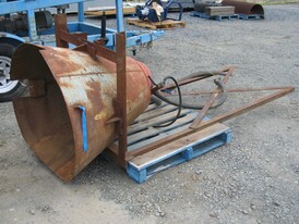 2yd Liquid-Feed Hopper 2yd Liquid-Feed Hopper