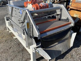 Sweco 46in x 92in MM4-1W Dewatering Screen Sweco 46in x 92in MM4-1W Dewatering Screen