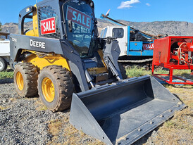 John Deere 326E Skid Steer John Deere 326E Skid Steer