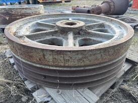 41in Spoked Cedarapids Jaw Crusher Flywheel 41in Spoked Cedarapids Jaw Crusher Flywheel