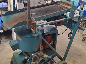 Knelson KC-MD7.5 with KC-VS7.5 Vibrating Screen Knelson KC-MD7.5 with KC-VS7.5 Vibrating Screen