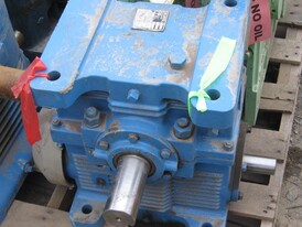 Delroyd E60 Right-Angle Speed Reducer Delroyd E60 Right-Angle Speed Reducer